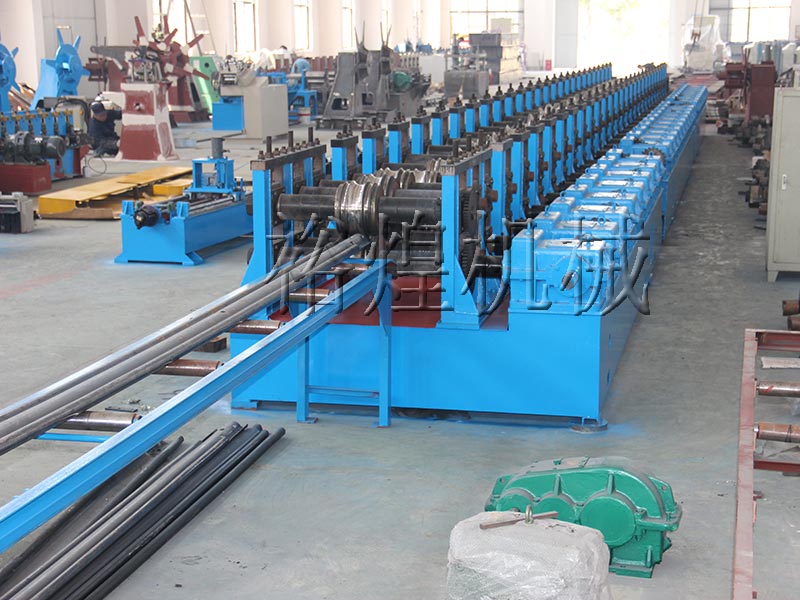 高速護欄板設備 高速護欄板設備